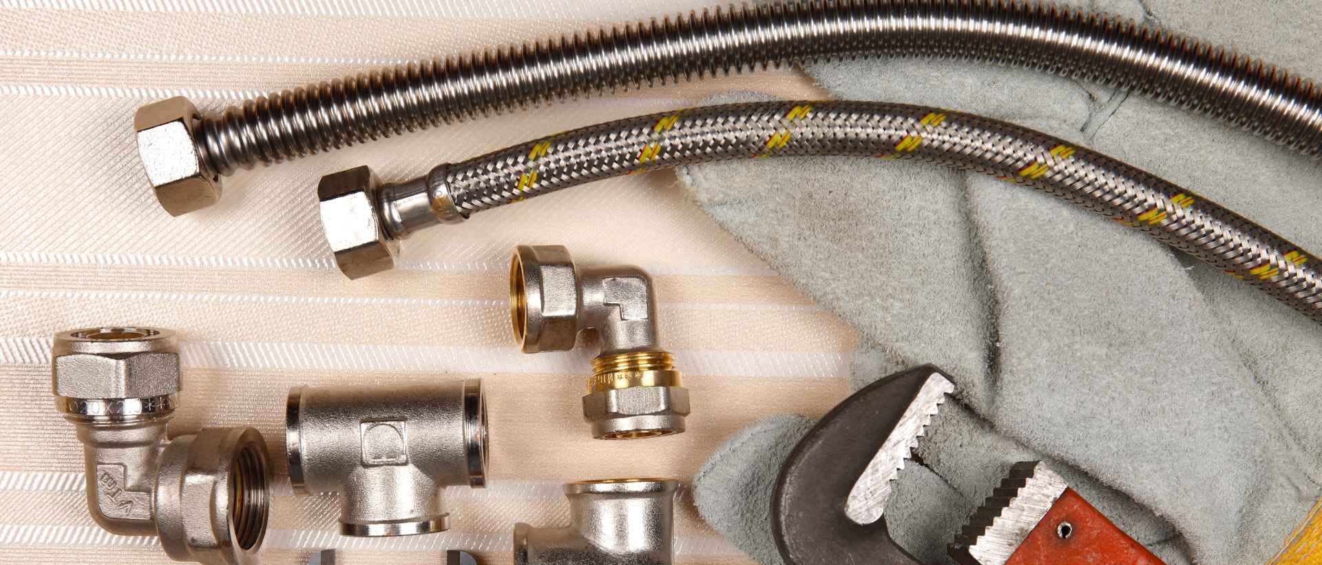 Emergency plumbers E10